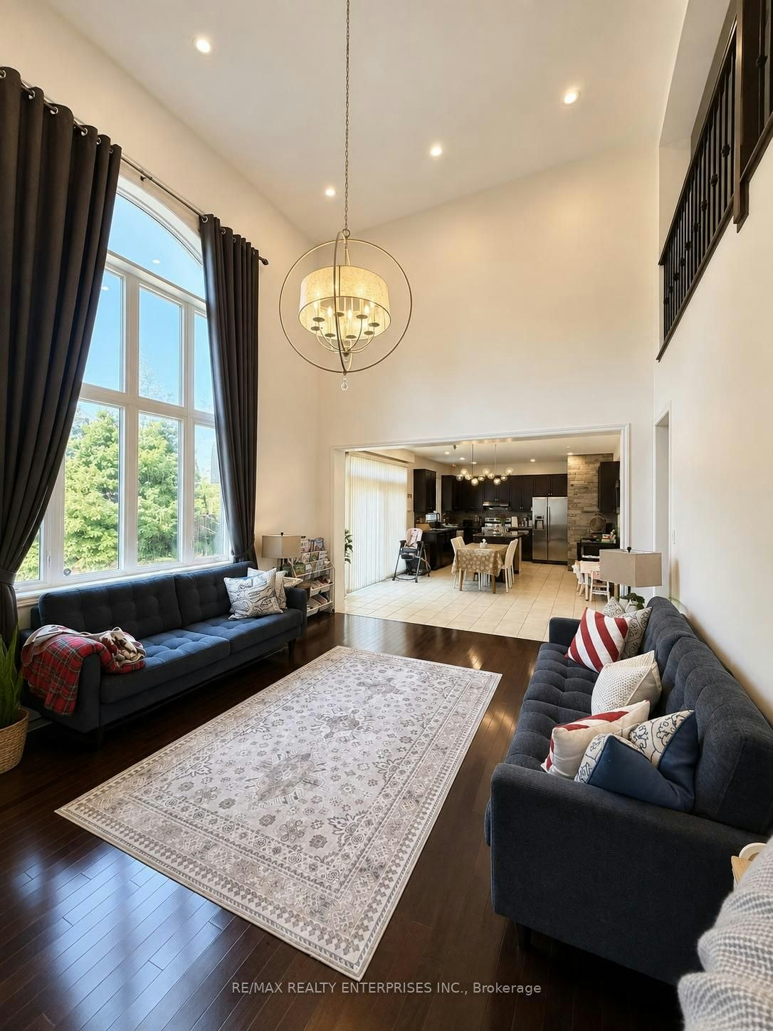 250 Admiral Drive, Oakville, ON, L6L 0B9 - 4