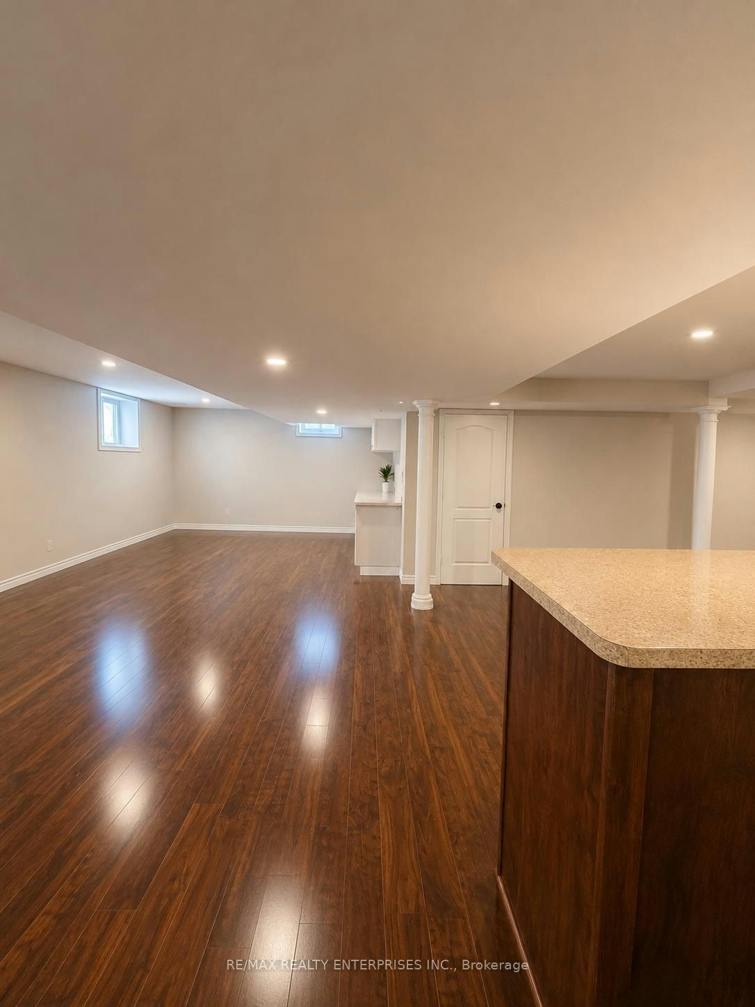 250 Admiral Drive, Oakville, ON, L6L 0B9 - 16