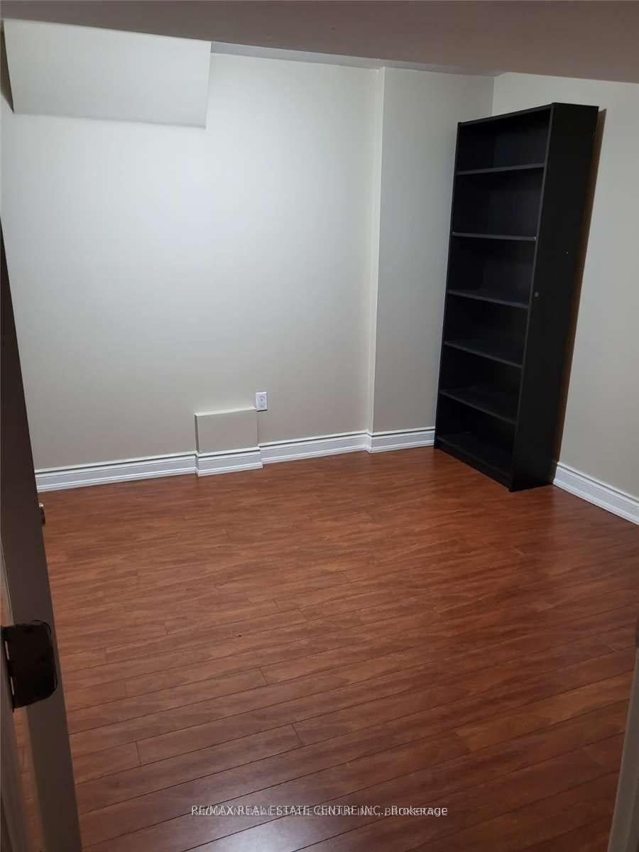 3283 Tacc(basement) Drive, Mississauga, ON, L5M 0H4 - 11