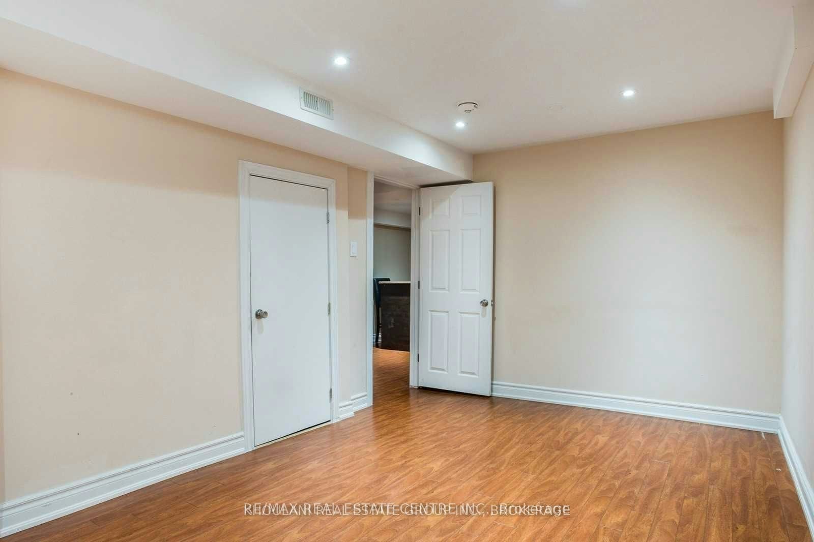 3283 Tacc(basement) Drive, Mississauga, ON, L5M 0H4 - 3