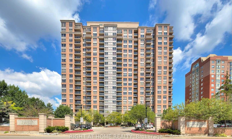 1808-55 Strathaven Drive