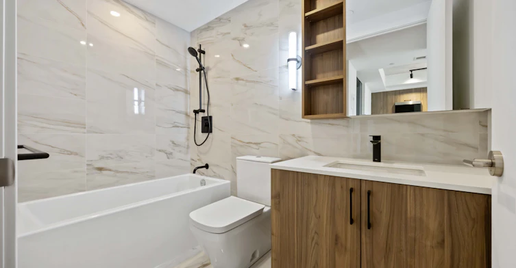 689 The Queensway N/A, Toronto, ON, M8Y 0C9 - 18