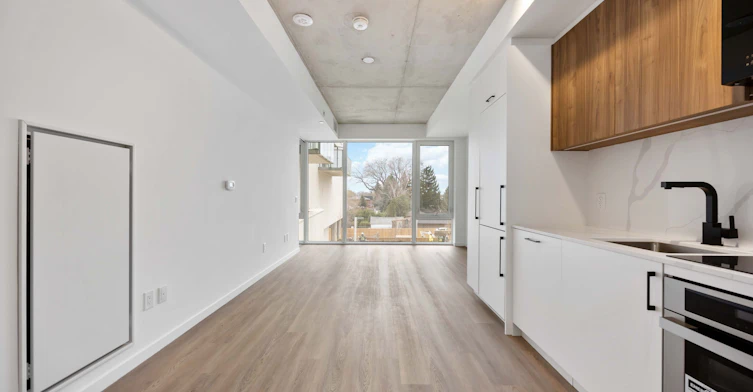 689 The Queensway N/A, Toronto, ON, M8Y 0C9 - 9
