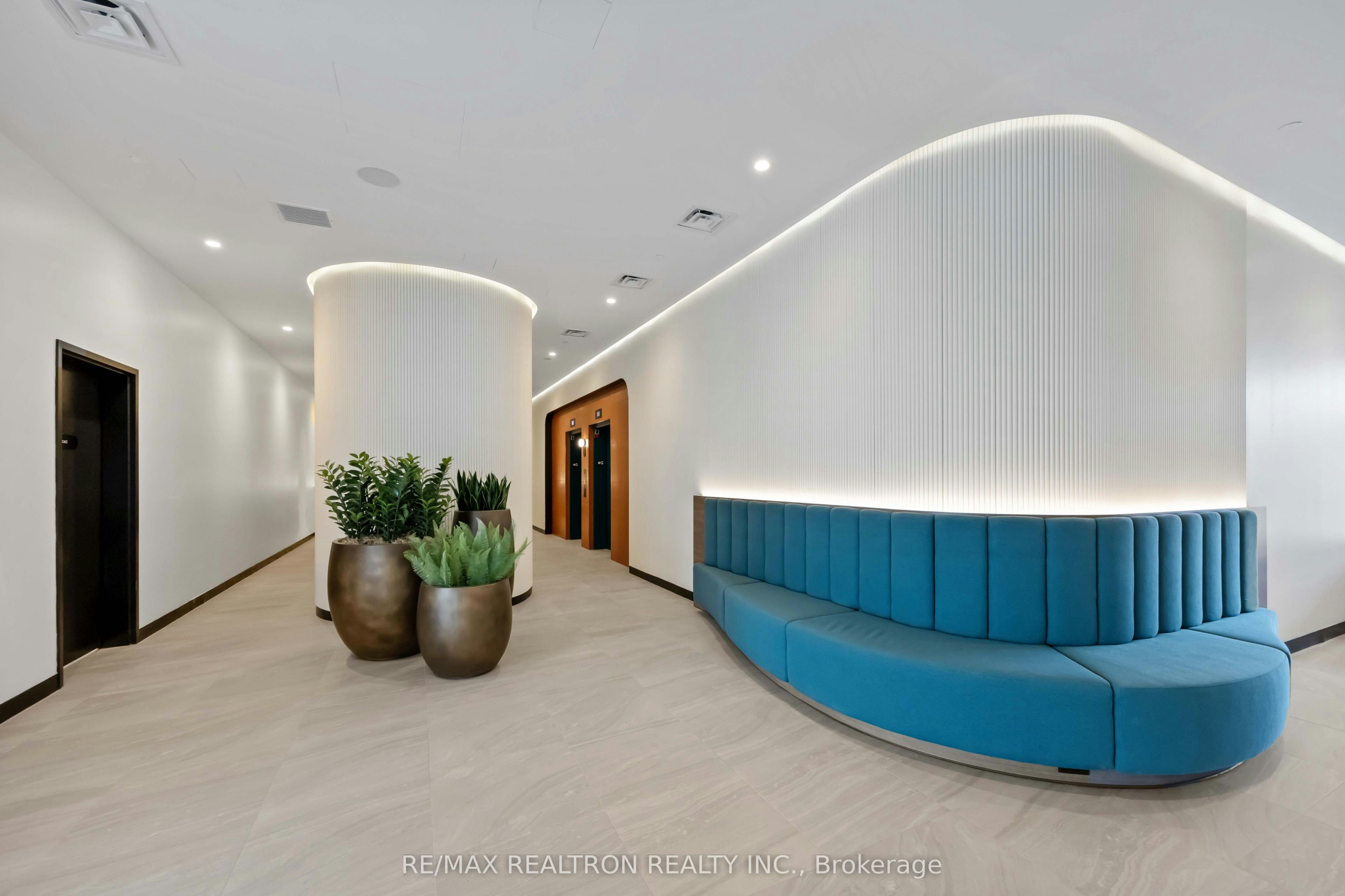 689 The Queensway N/A, Toronto, ON, M8Y 0C9 - 21