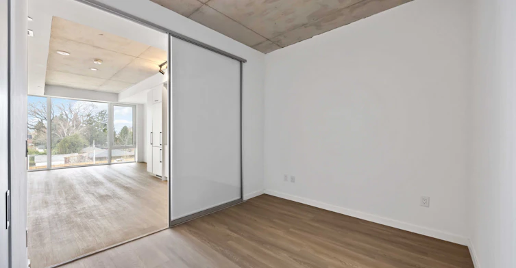 689 The Queensway N/A, Toronto, ON, M8Y 0C9 - 16
