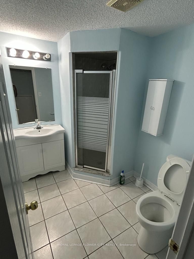 Bsmt-4 Lascelles Blvd Drive, Brampton, ON, L6S 3T3 - 9
