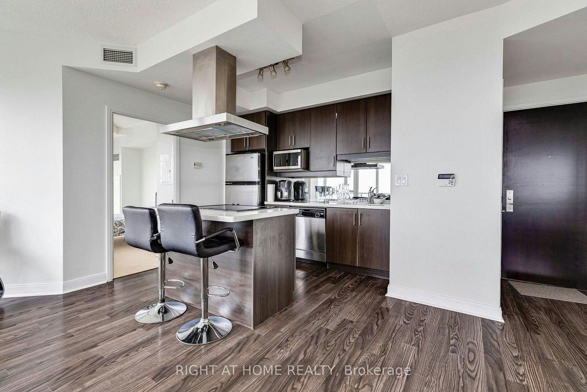 4901-60 Absolute Avenue, Mississauga, ON, L4Z 0A9 - 2