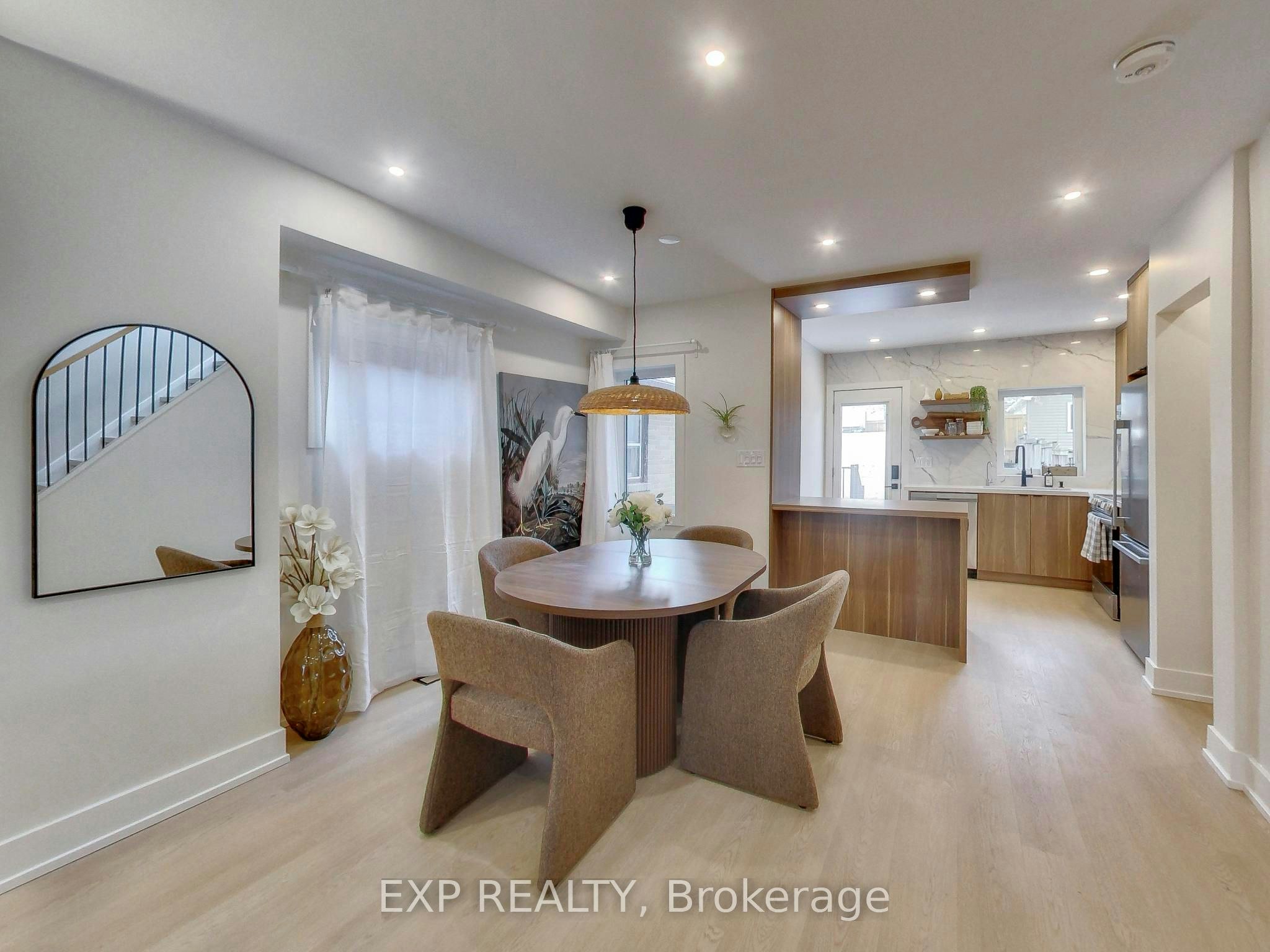 37 Gilbert Avenue, Toronto, ON, M6E 4W2