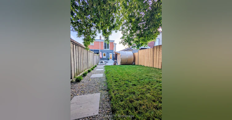 37 Gilbert Avenue, Toronto, ON, M6E 4W2 - 31