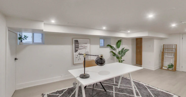 37 Gilbert Avenue, Toronto, ON, M6E 4W2 - 20