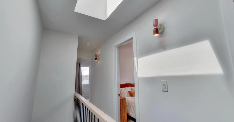 37 Gilbert Avenue, Toronto, ON, M6E 4W2 - 12
