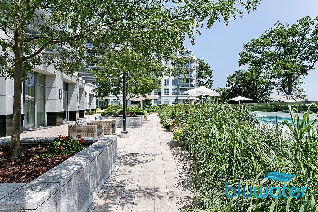 B814-3500 Lakeshore Road W, Oakville, ON, L6L 0B4 - 40