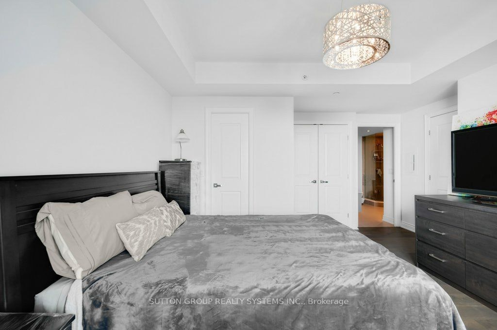 B814-3500 Lakeshore Road W, Oakville, ON, L6L 0B4 - 20