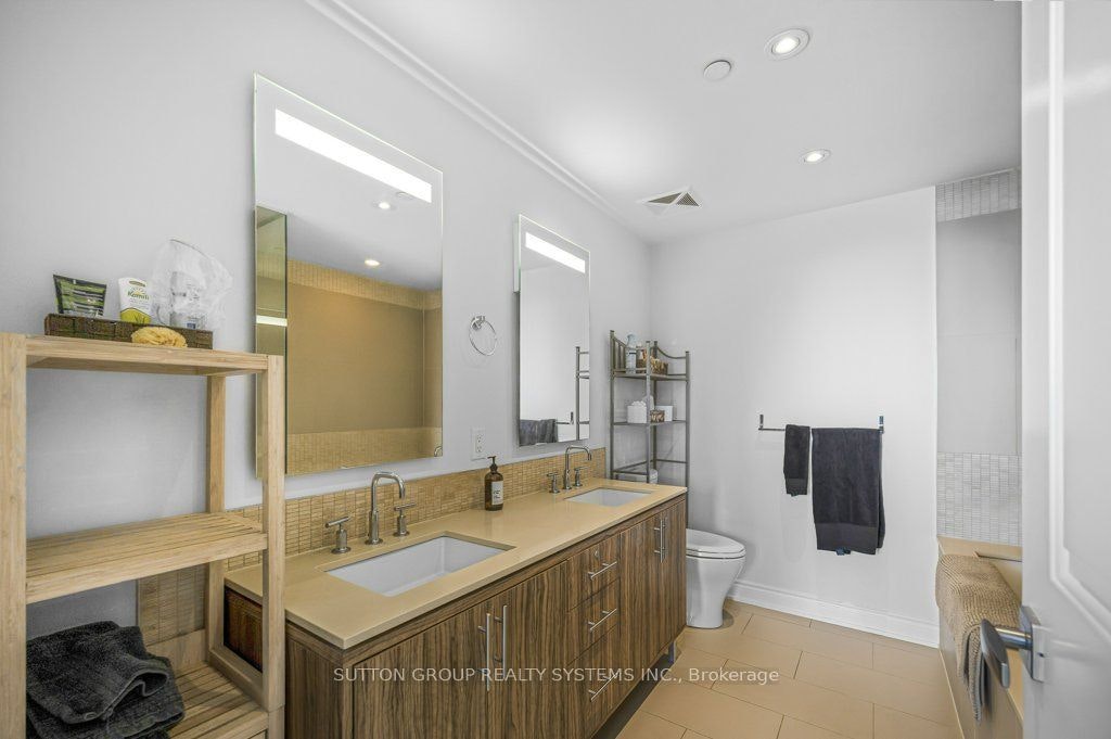 B814-3500 Lakeshore Road W, Oakville, ON, L6L 0B4 - 16