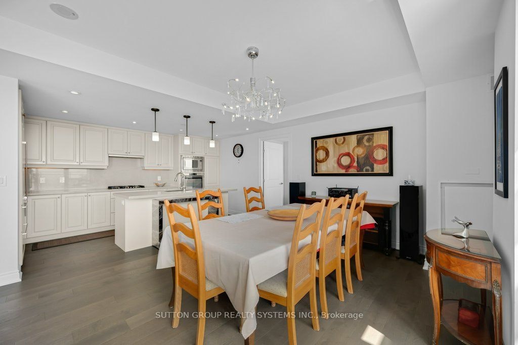 B814-3500 Lakeshore Road W, Oakville, ON, L6L 0B4 - 7