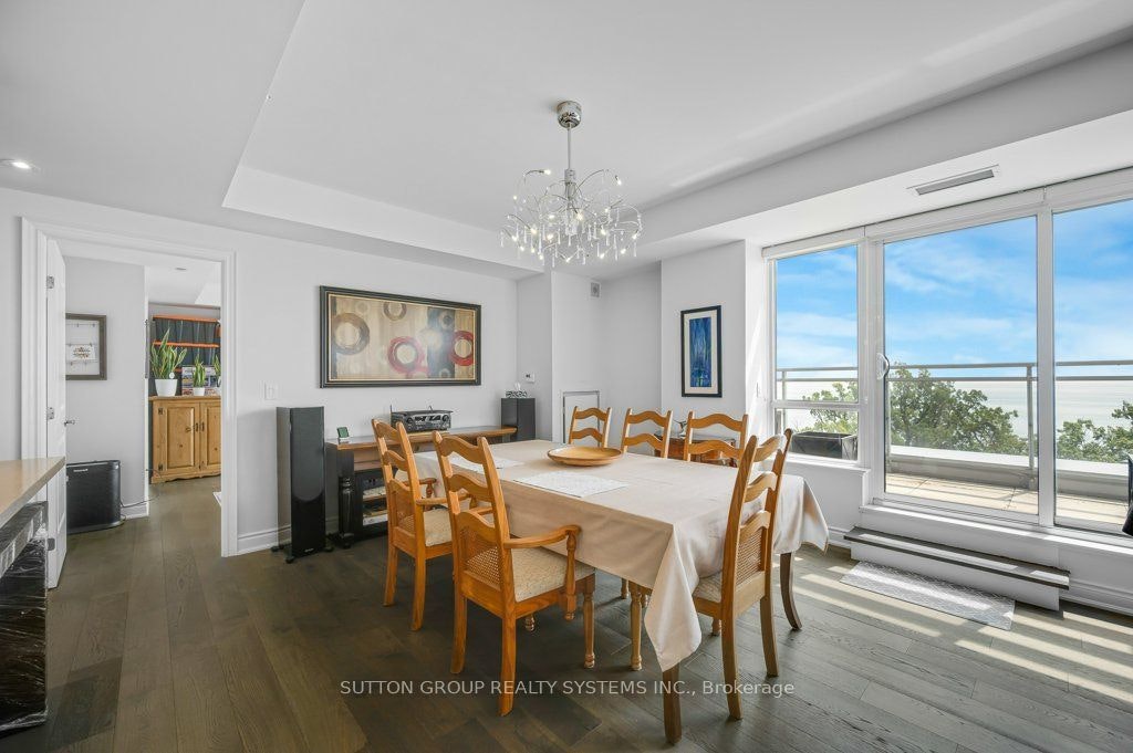 B814-3500 Lakeshore Road W, Oakville, ON, L6L 0B4 - 6
