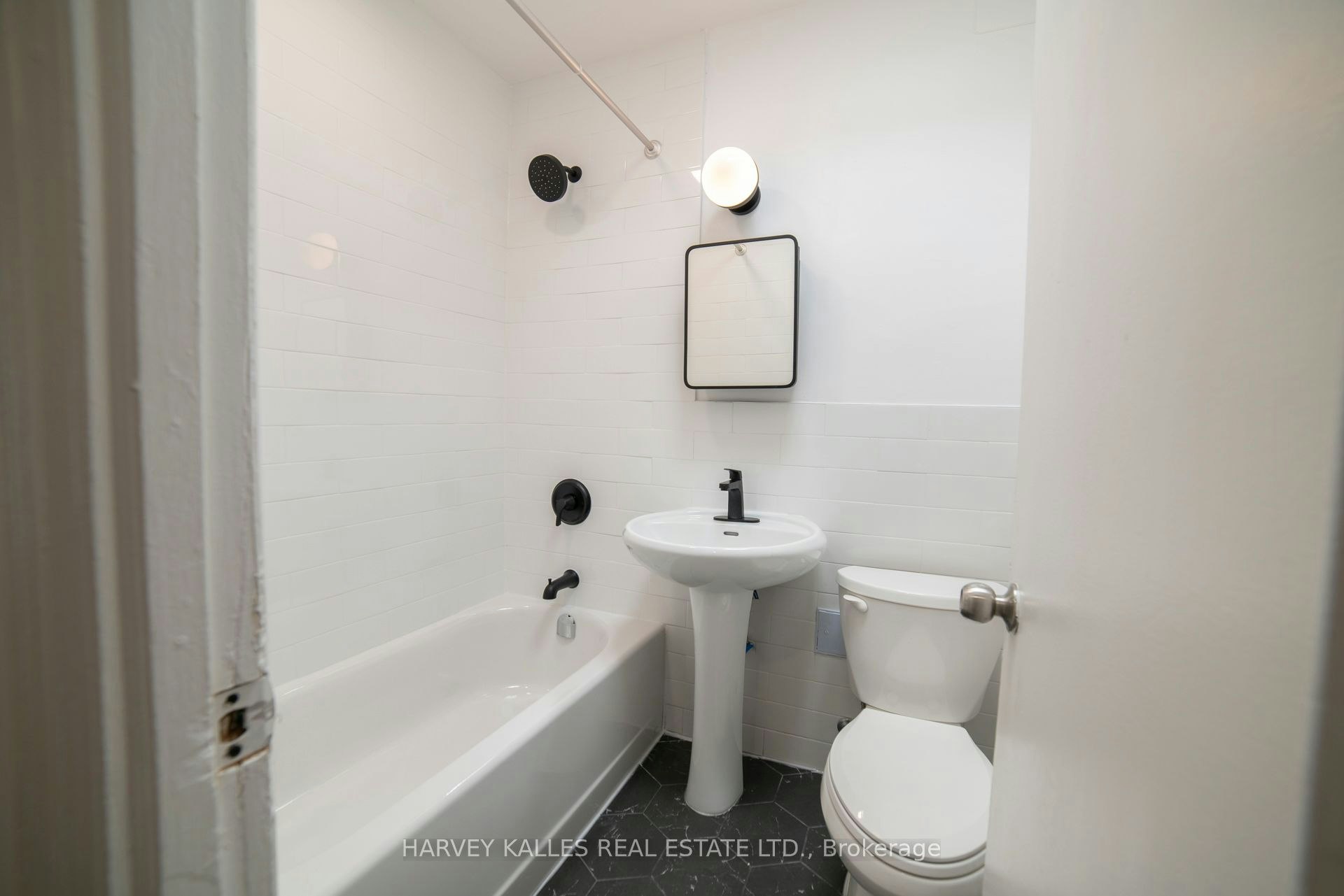 1-1980 Eglinton Avenue W, Toronto, ON, M6E 2J9 - 12
