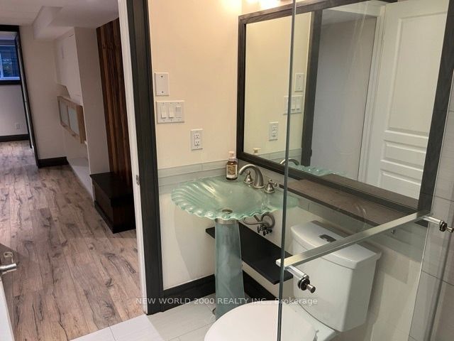Unit 2-21 Flamingo Crescent, Toronto, ON, M6M 4E9 - 7