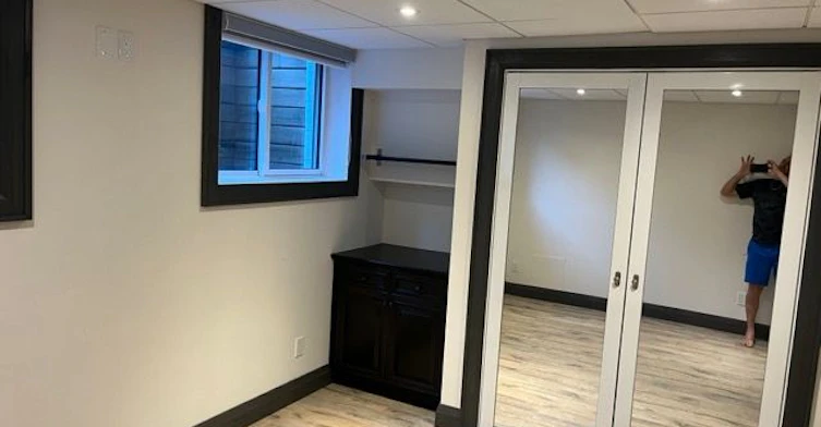 Unit 2-21 Flamingo Crescent, Toronto, ON, M6M 4E9 - 9