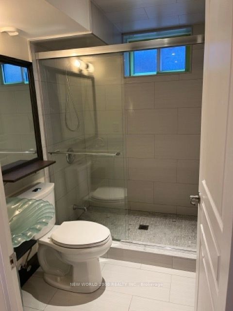 Unit 2-21 Flamingo Crescent, Toronto, ON, M6M 4E9 - 8