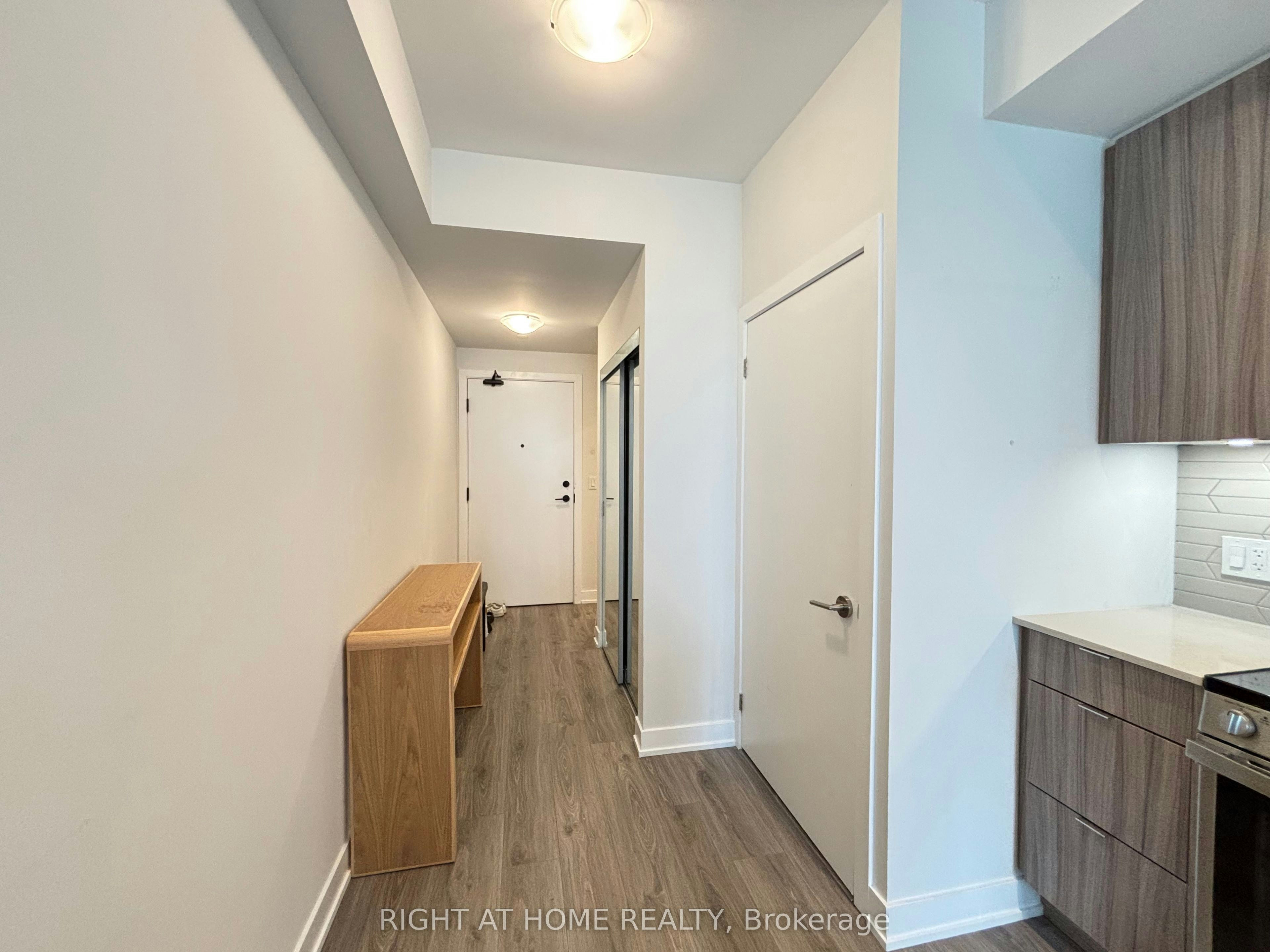 1707-4130 Parkside Village Drive, Mississauga, ON, L5B 0L7 - 9