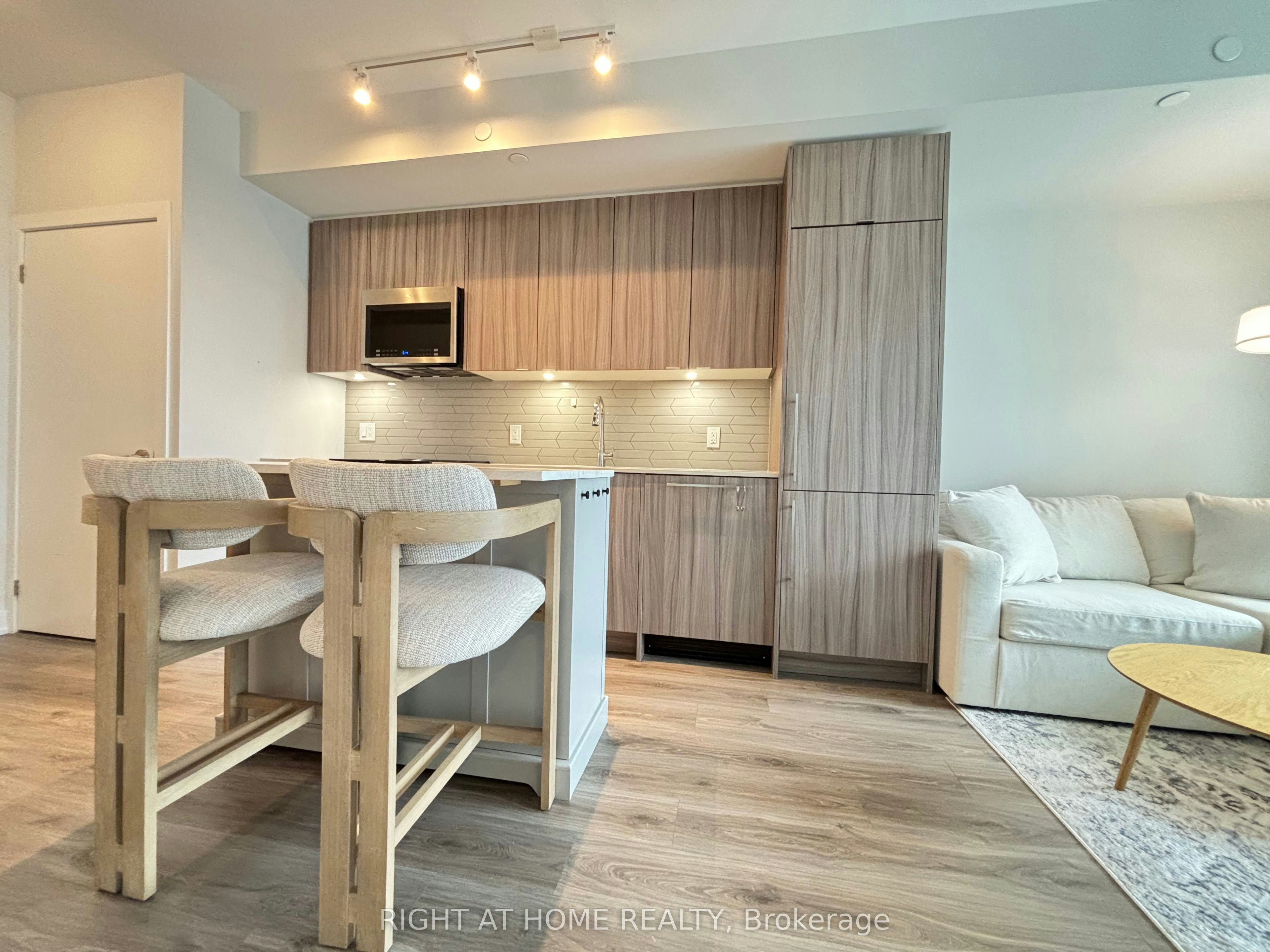1707-4130 Parkside Village Drive, Mississauga, ON, L5B 0L7 - 4