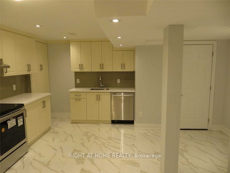 2-84 Rising Hill Ridge, Brampton, ON, L6Y 6B3 - 10