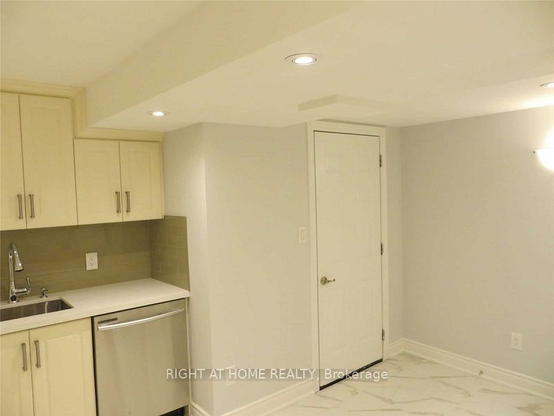 2-84 Rising Hill Ridge, Brampton, ON, L6Y 6B3 - 9