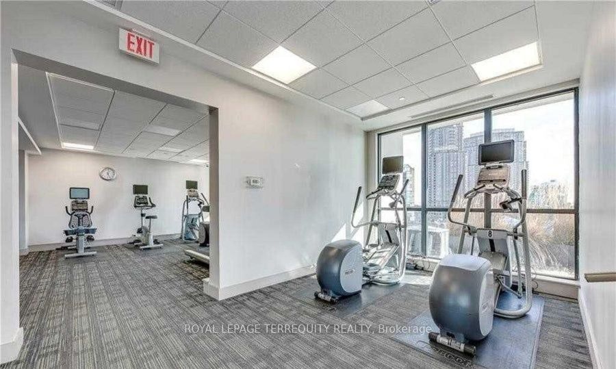 2307-75 Eglinton Avenue W, Mississauga, ON, L5R 0E5 - 17