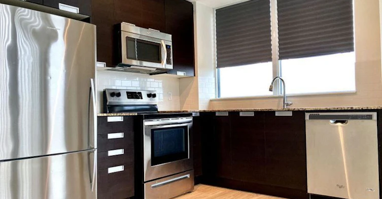 2307-75 Eglinton Avenue W, Mississauga, ON, L5R 0E5 - 6