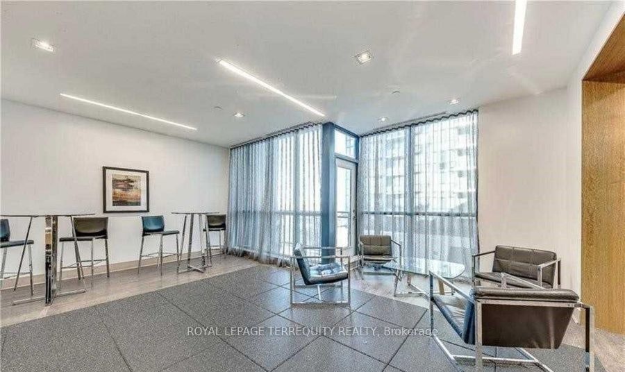 2307-75 Eglinton Avenue W, Mississauga, ON, L5R 0E5 - 14