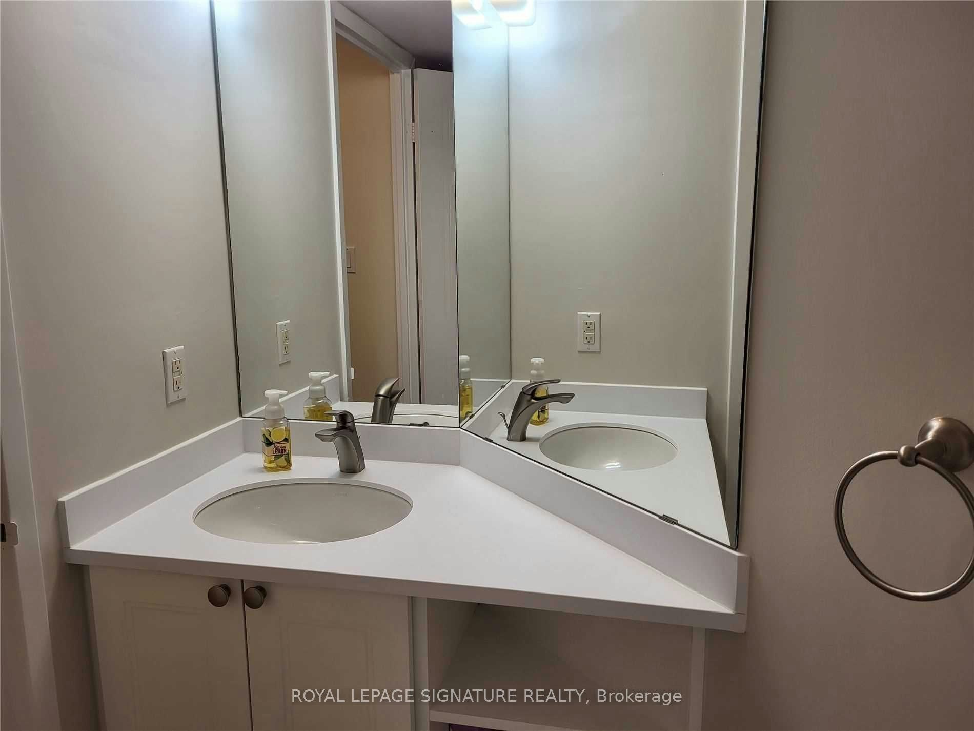 1207-1 Hickory Tree Road, Toronto, ON, M9N 3W4 - 16