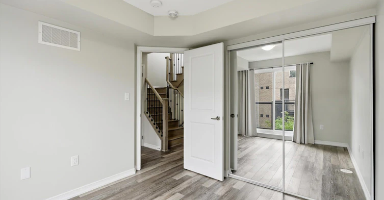 58-28 Fieldway Road, Toronto, ON, M8Z 0E3 - 18