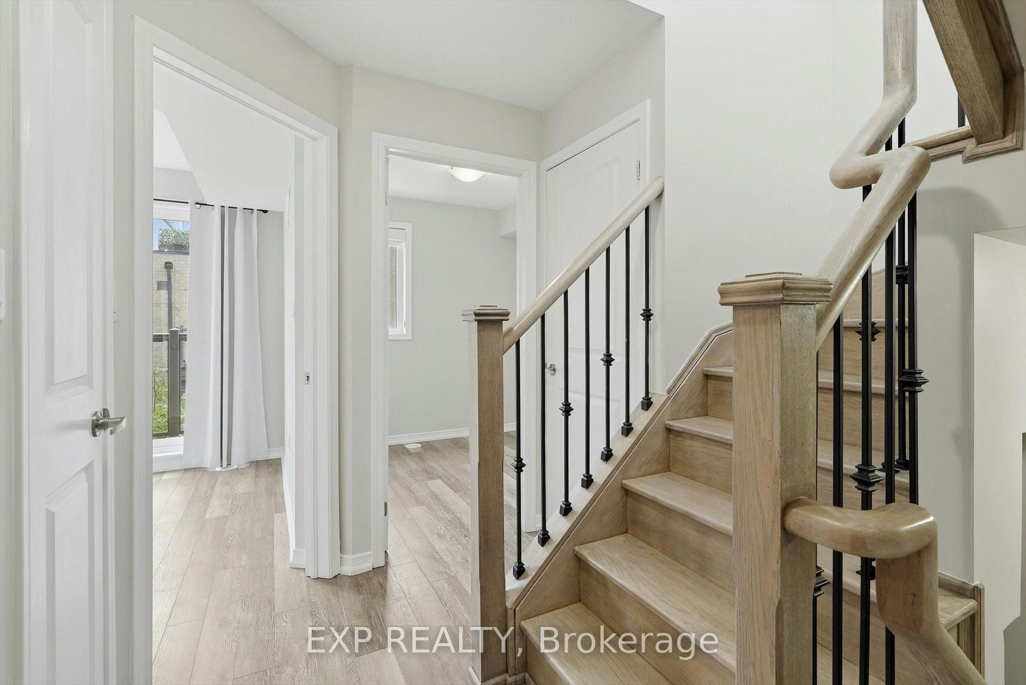 58-28 Fieldway Road, Toronto, ON, M8Z 0E3 - 14