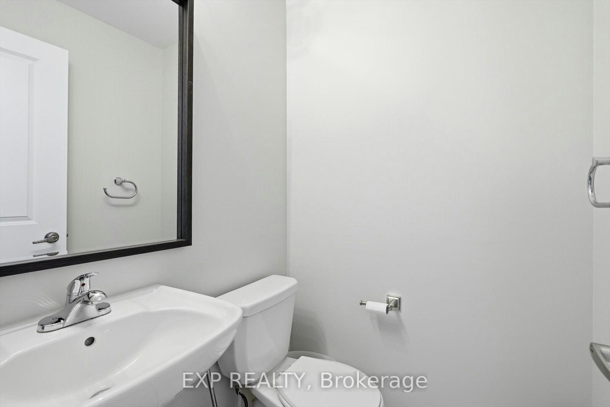 58-28 Fieldway Road, Toronto, ON, M8Z 0E3 - 12