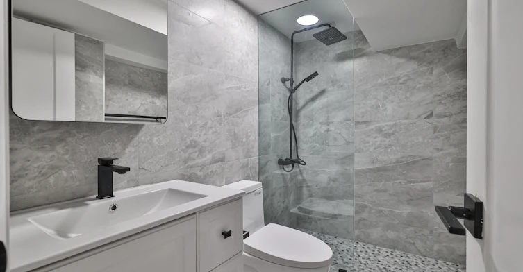 Lower-248 Garden Avenue, Toronto, ON, M6R 1J3 - 15