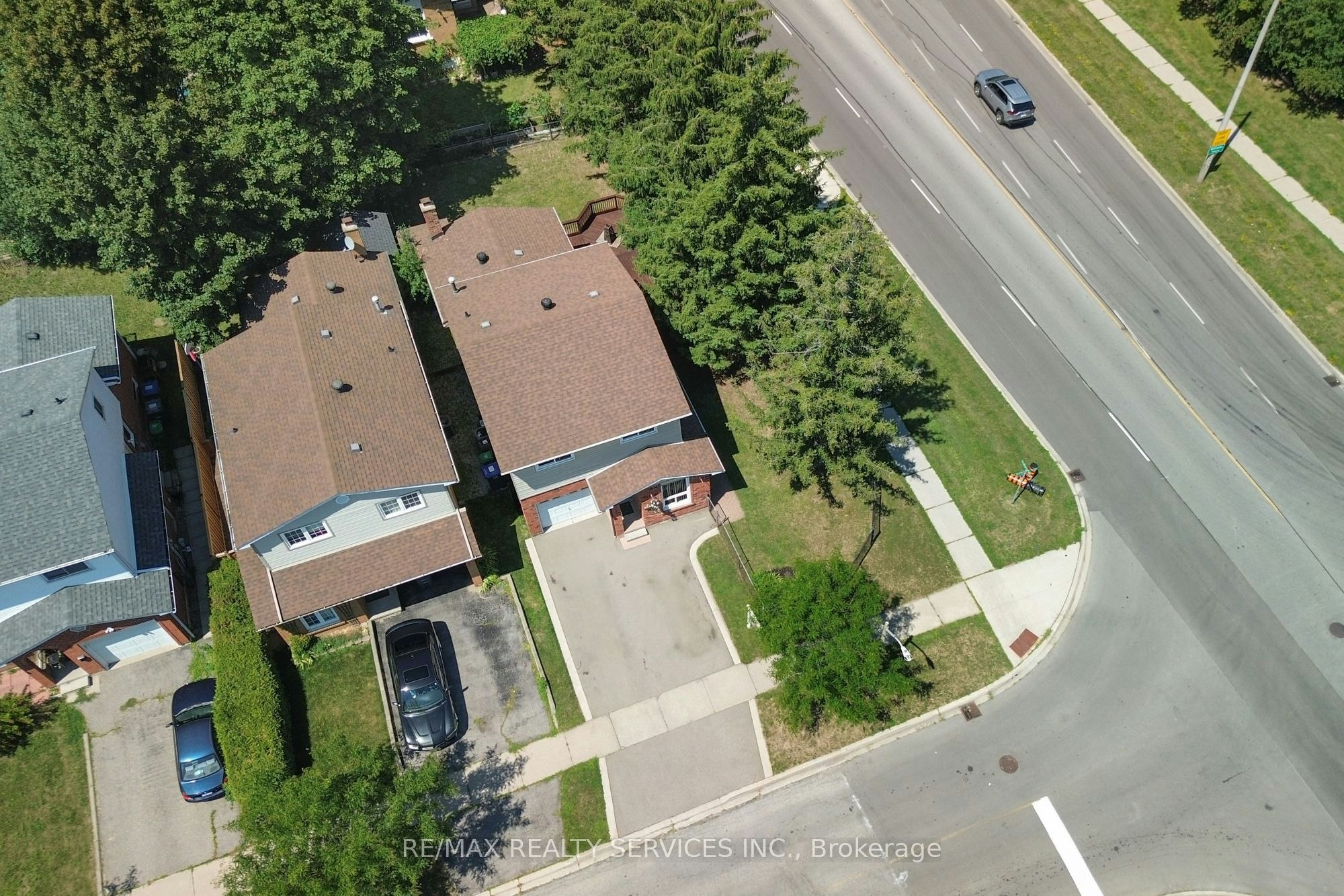 2 Lindridge Avenue, Brampton, ON, L6S 3W9 - 36