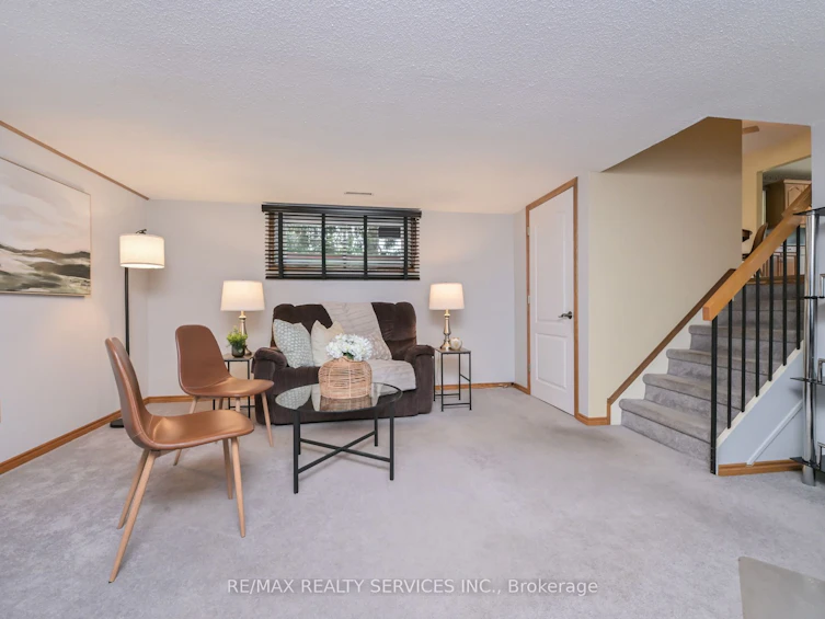 2 Lindridge Avenue, Brampton, ON, L6S 3W9 - 19