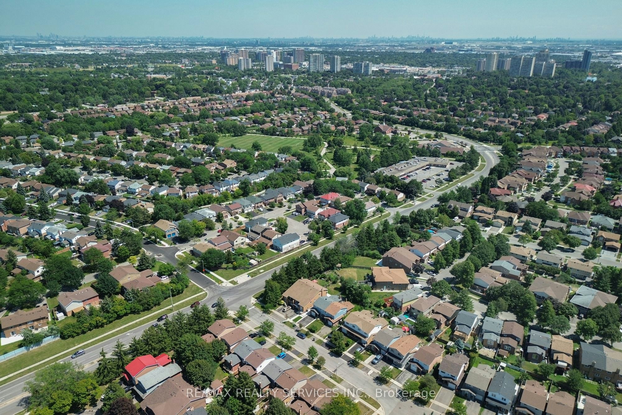 2 Lindridge Avenue, Brampton, ON, L6S 3W9 - 37