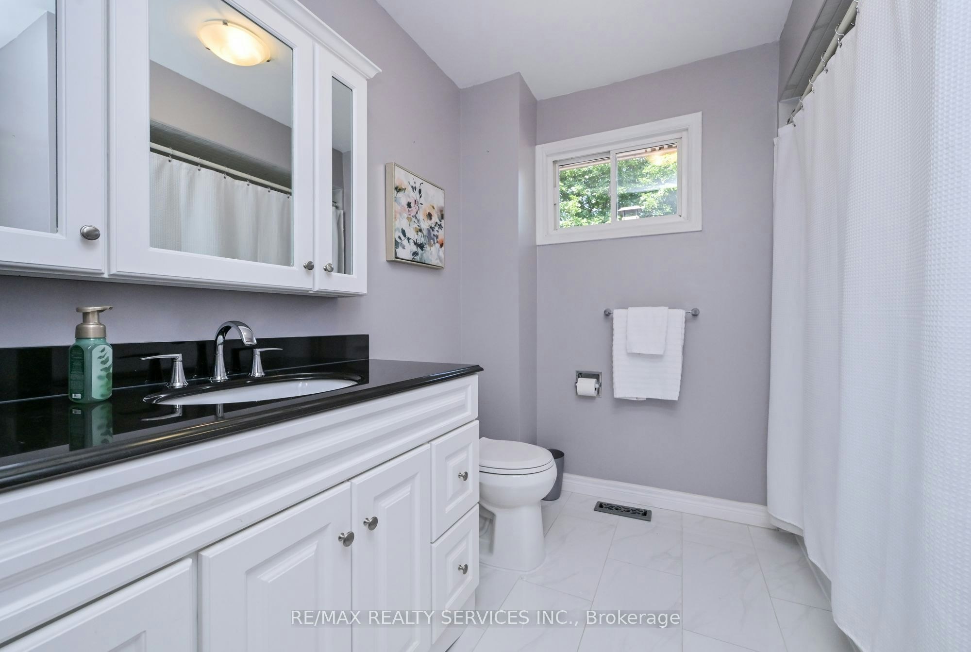 2 Lindridge Avenue, Brampton, ON, L6S 3W9 - 17