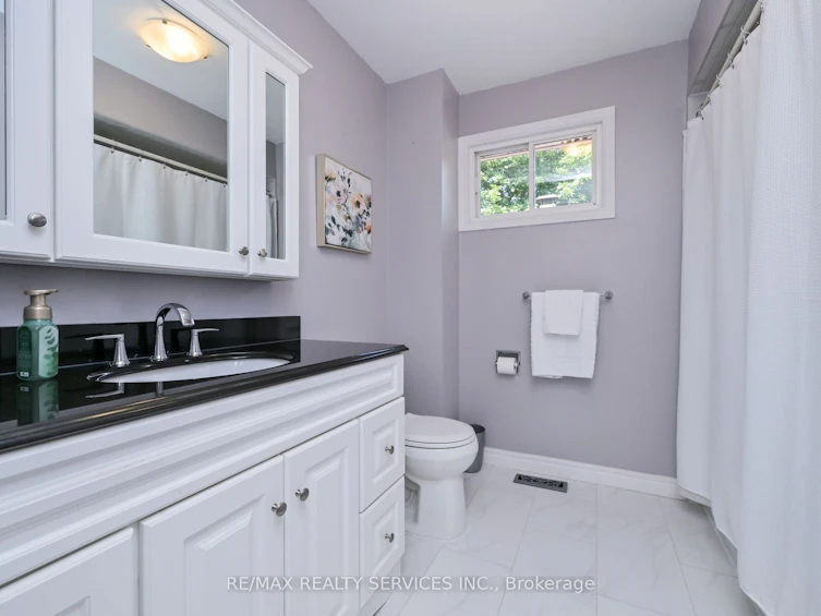 2 Lindridge Avenue, Brampton, ON, L6S 3W9 - 17