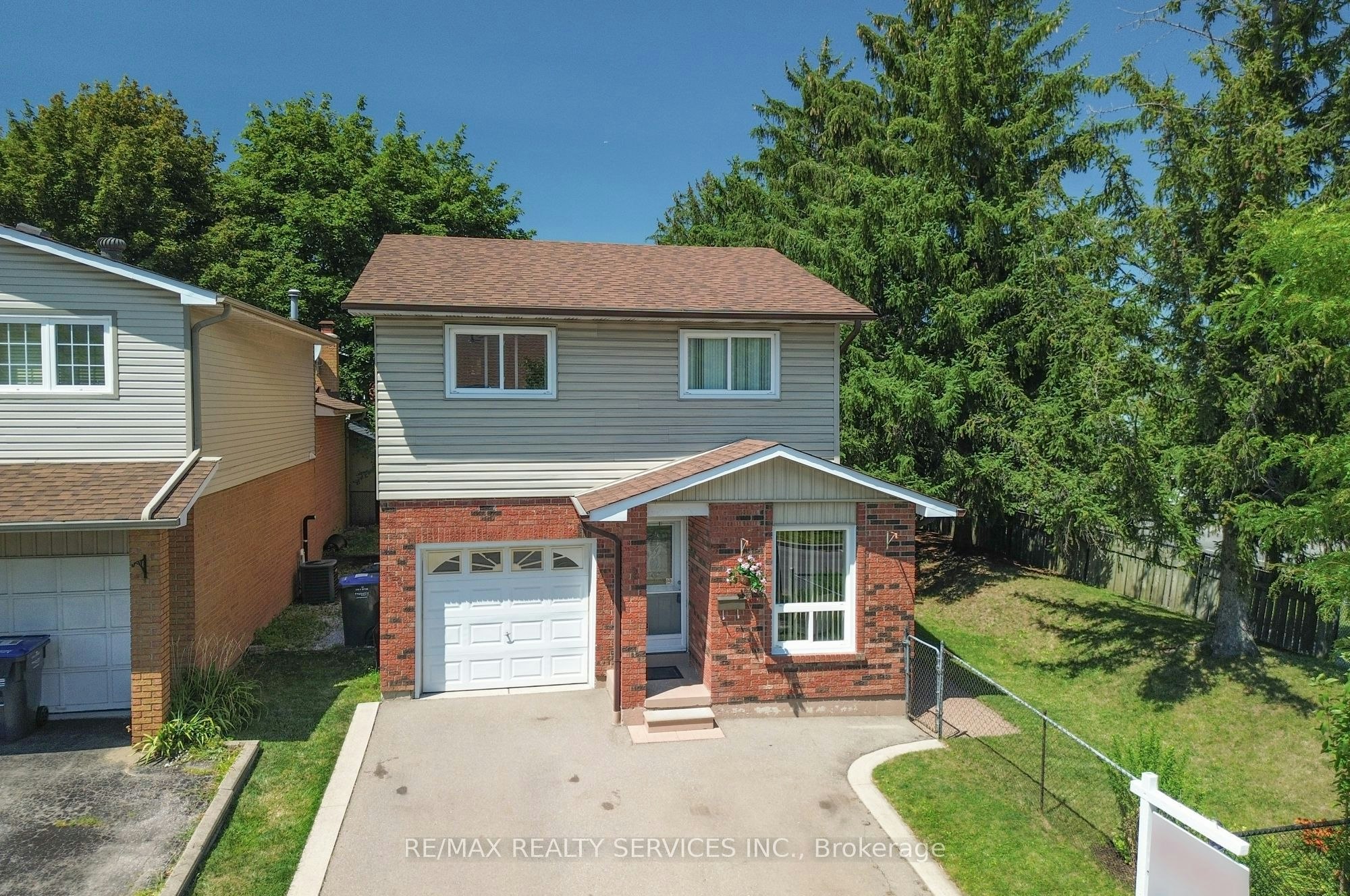 2 Lindridge Avenue, Brampton, ON, L6S 3W9 - 28