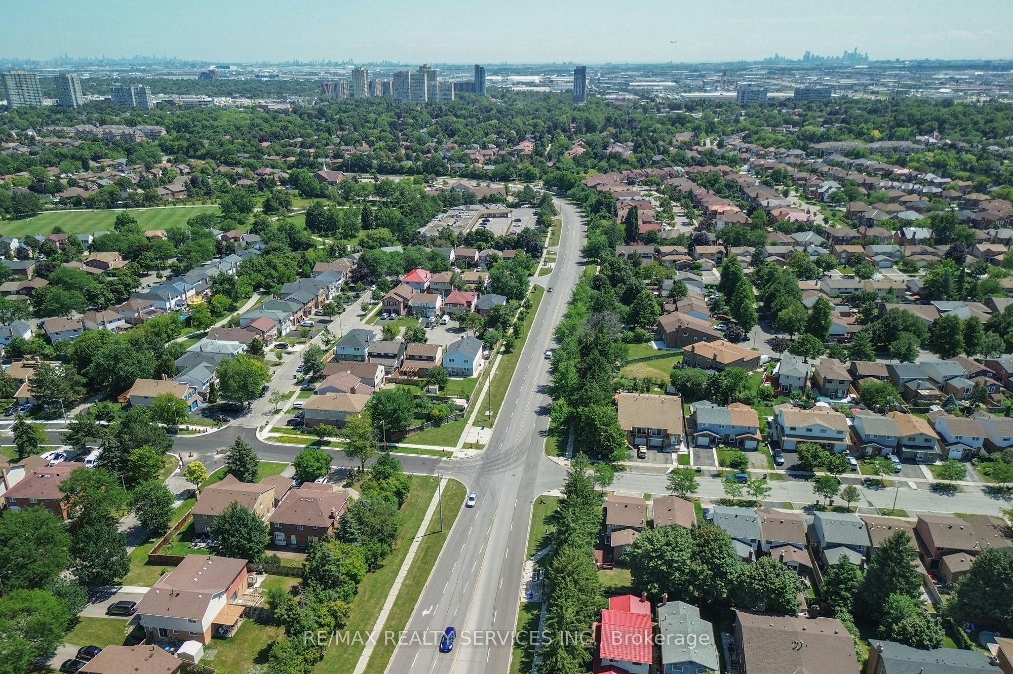 2 Lindridge Avenue, Brampton, ON, L6S 3W9 - 33