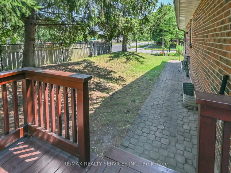 2 Lindridge Avenue, Brampton, ON, L6S 3W9 - 27
