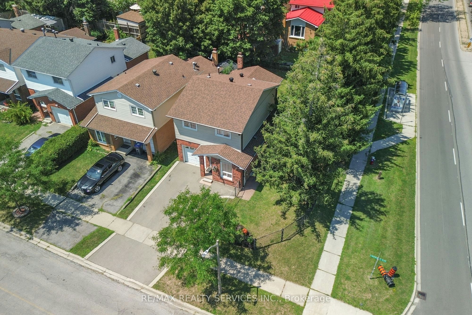 2 Lindridge Avenue, Brampton, ON, L6S 3W9 - 30