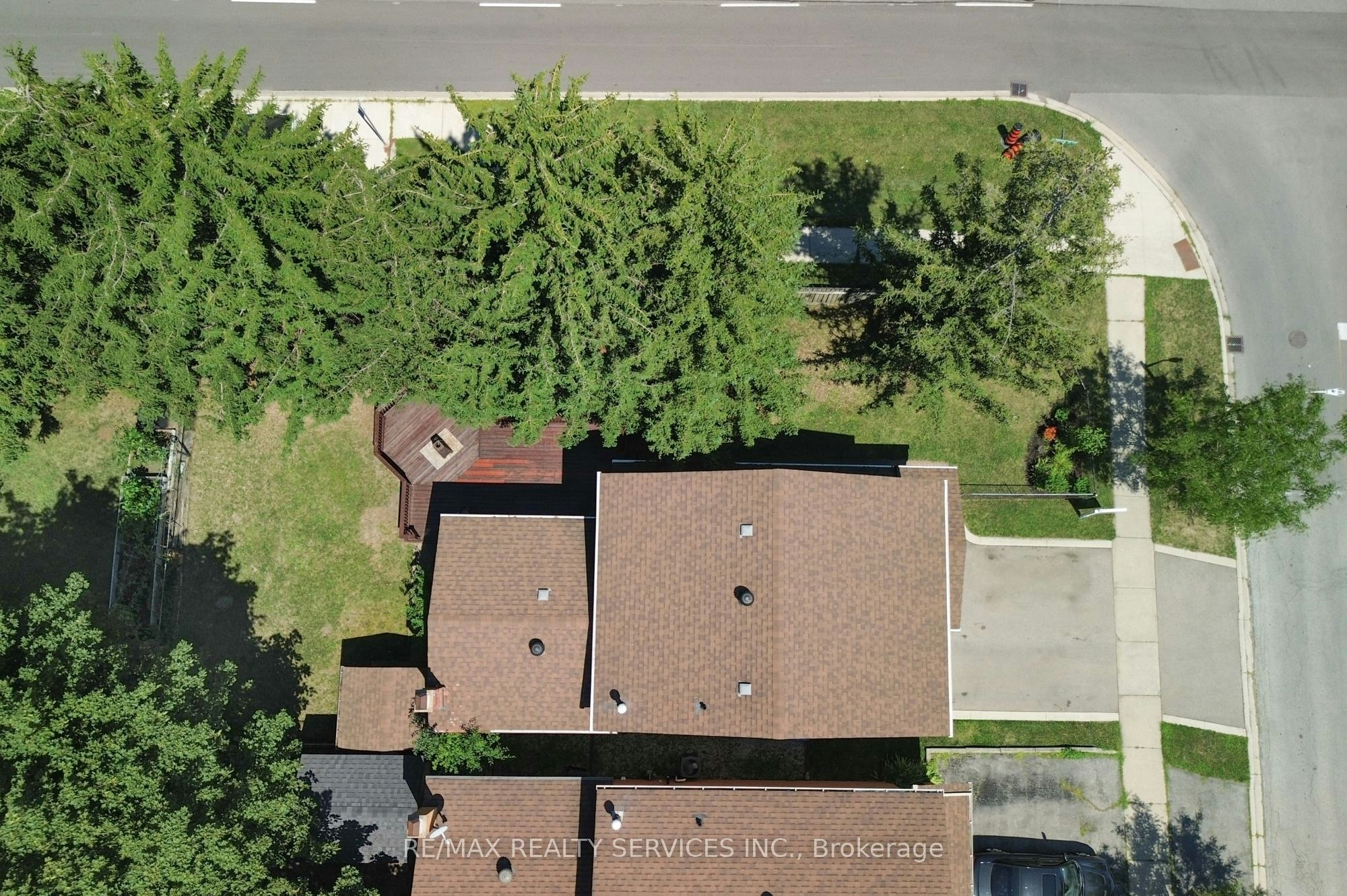 2 Lindridge Avenue, Brampton, ON, L6S 3W9 - 31