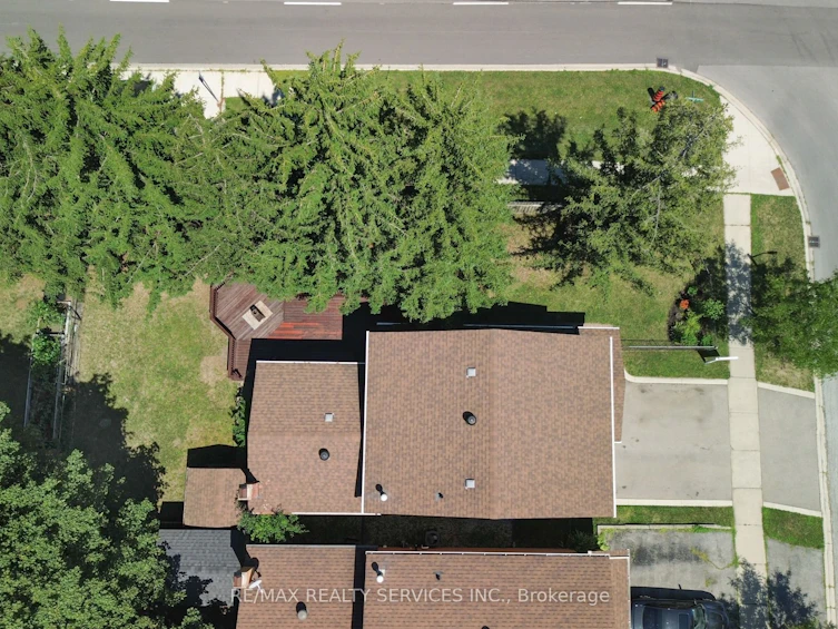 2 Lindridge Avenue, Brampton, ON, L6S 3W9 - 31
