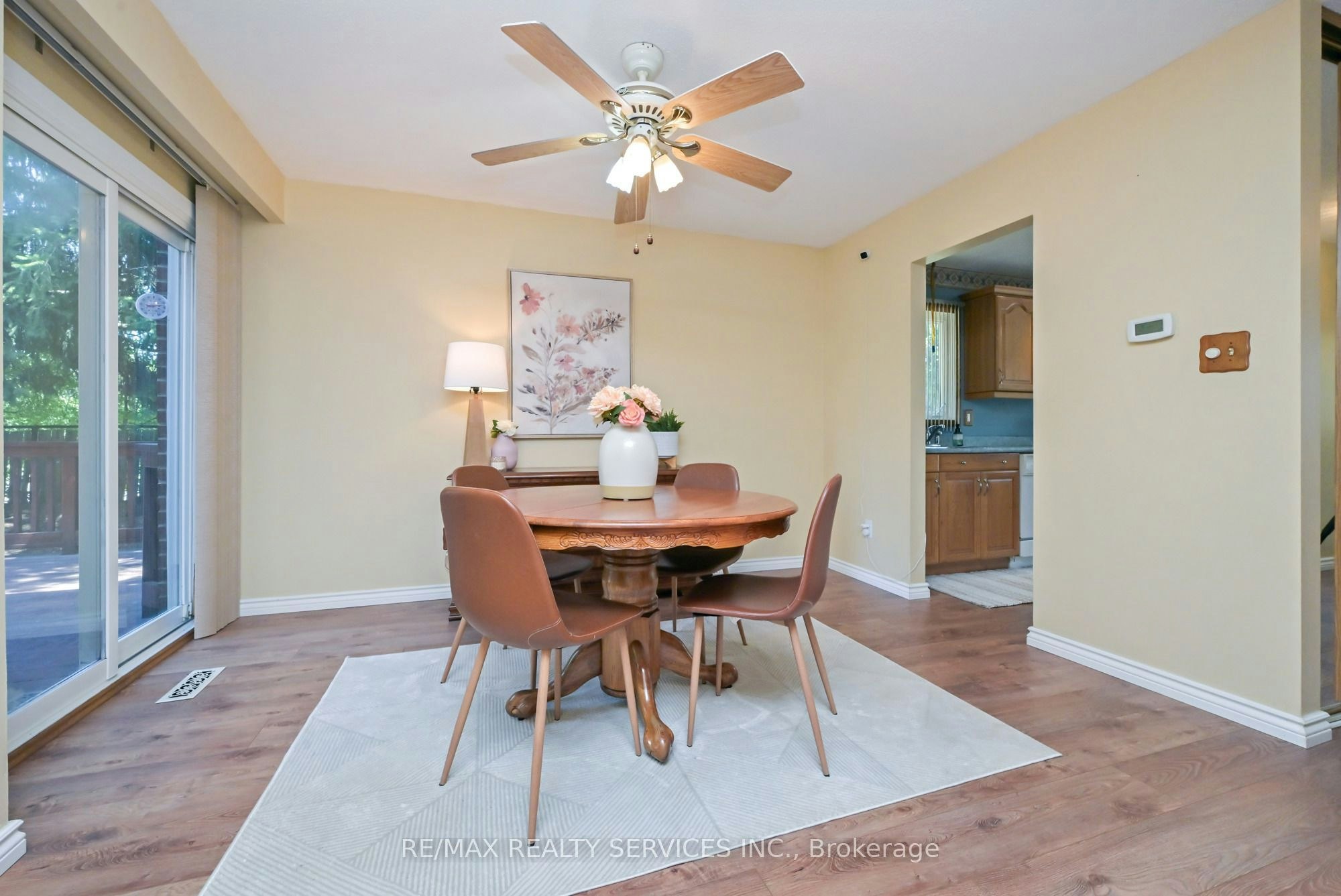 2 Lindridge Avenue, Brampton, ON, L6S 3W9 - 10