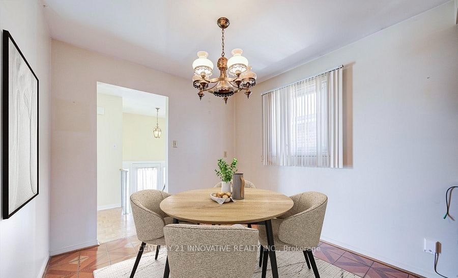 9 Capstan Court, Toronto, ON, M3L 2M9 - 25