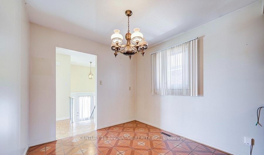 9 Capstan Court, Toronto, ON, M3L 2M9 - 31